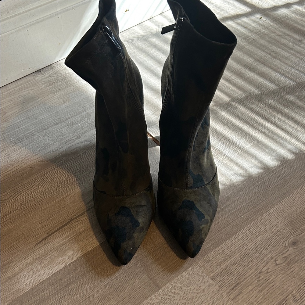 Jessica Simpson Camouflage Heeled Boots